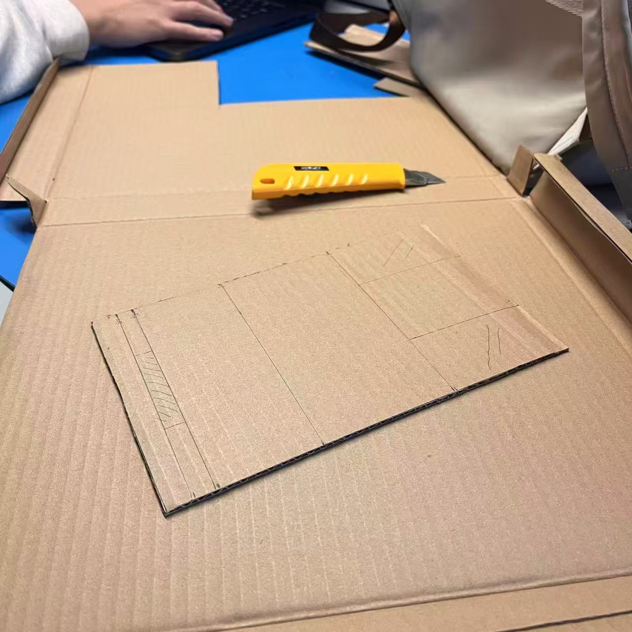 Prepare cardboard and draw lines